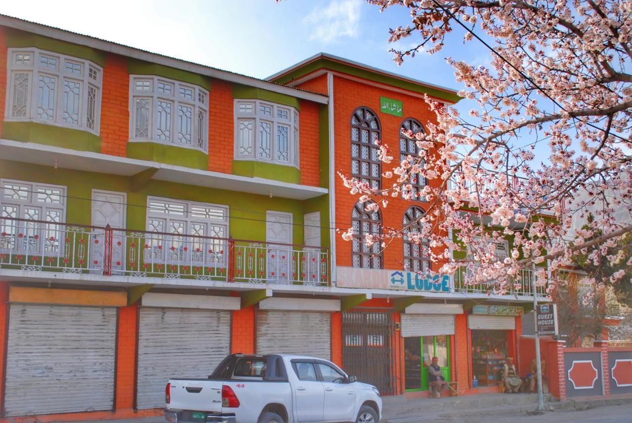 Hotel skardu lodge Exteriör bild