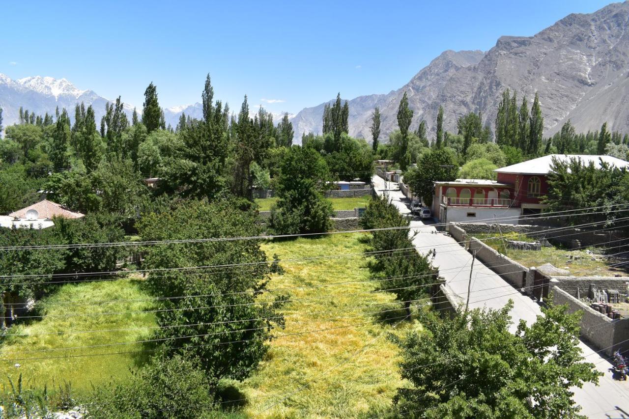Hotel skardu lodge Exteriör bild