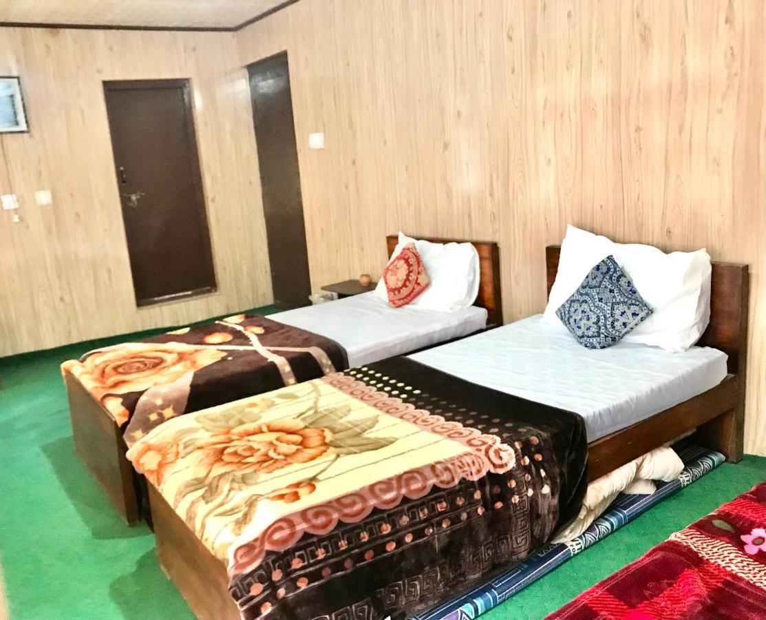 Hotel skardu lodge Exteriör bild