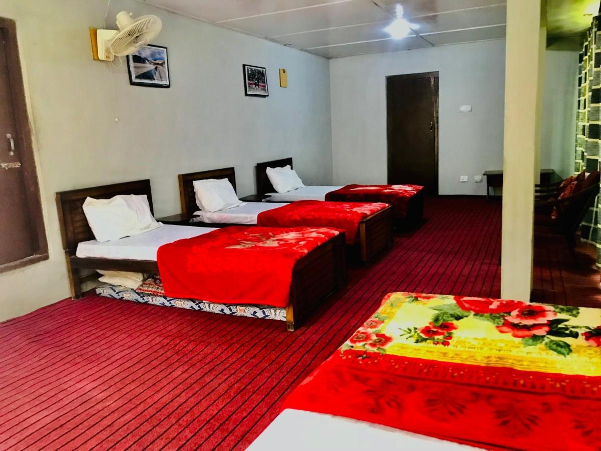 Hotel skardu lodge Exteriör bild
